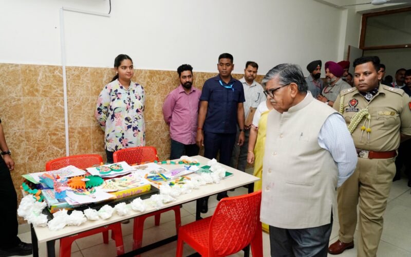 Governor Gulab Chand Kataria conducts surprise inspections of city institutions