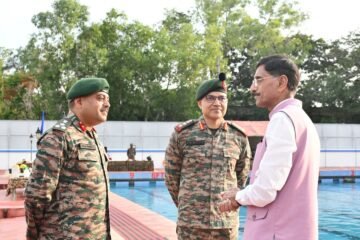 रक्षा राज्य मंत्री ने त्रिवेंद्रम सैन्य स्टेशन का दौरा किया