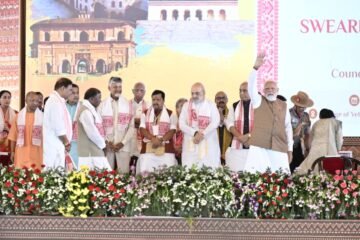 राज्यपाल गुलाब चंद कटारिया ने असम के मुख्यमंत्री के शपथ ग्रहण समारोह में की सहभागिता