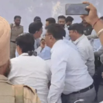 BJP नेता मनोरंजन कालिया बेहोश होकर गिरे:जालंधर में केंद्रीय मंत्री के कार्यक्रम में अचानक तबीयत बिगड़ी; अस्पताल ले जाया गया