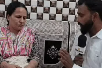 रोहतक की टीचर की पीड़ा पहुंची जंतर-मंतर, बेटे के भविष्य को लेकर दिल्ली में किया प्रदर्शन