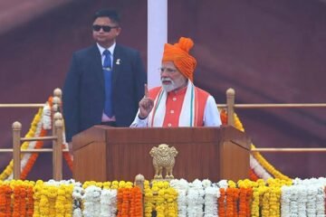 आत्मनिर्भर भारत की दमदार उड़ान: पीएम मोदी ने रक्षा क्षेत्र की ऐतिहासिक सफलताओं का किया उल्लेख