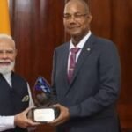 प्रधानमंत्री को राष्‍ट्रपति के विशेष सम्‍मान ‘गार्जियन ऑफ द ब्‍ल्‍यू हॉरिजन’ से सम्मानित किया गया
