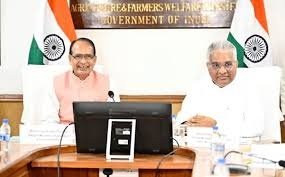 पराली प्रबंधन के लिए केंद्र सरकार की व्यापक रणनीति: जन-जागरण, रियल टाइम मॉनिटरिंग और तकनीकी समाधान पर जोर