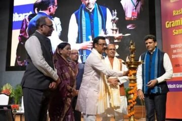 केंद्रीय कृषि एवं किसान कल्याण और ग्रामीण विकास मंत्री श्री शिवराज सिंह चौहान कल हरियाणा प्रवास पर