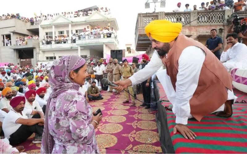 मुख्यमंत्री माँवां धियां सत्कार योजना’ से मध्य आयु वर्ग की महिलाओं को मिल रहा सबसे बड़ा लाभ