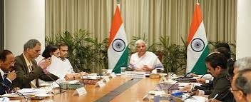 केंद्रीय वित्त मंत्री ने धन जुटाने की गति को बनाए रखने के लिए अनिवासी भारतीयों तक पहुंच बढ़ाने का आह्वान किया