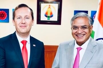 अमेरिकी राजदूत सर्जियो गोर ने वोटर आईडी पर ट्रंप के तर्क का किया समर्थन, भारत के 64.6 करोड़ वोटों का दिया हवाला