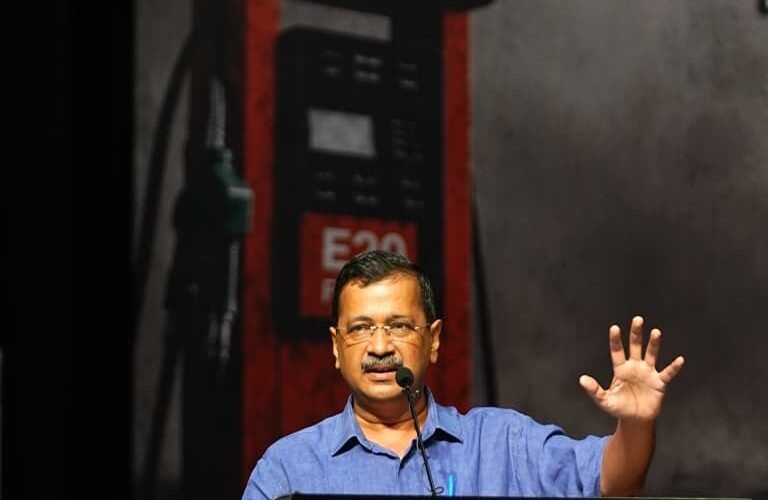 केजरीवाल का दावा: पिछले साल 1 अरब लीटर इथेनॉल आयात हुआ, इस साल 5 गुना बढ़ेगा