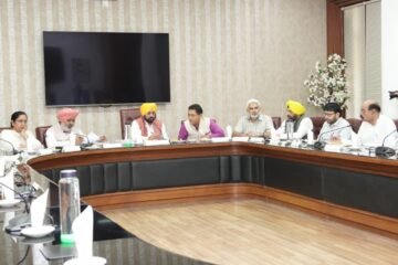 पंजाब पंचायती राज अधिनियम में संशोधन, पंचायत विकास सचिव कैडर के गठन का रास्ता साफ