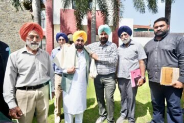 पंजाब सरकार ने कर्मचारियों और पेंशनभोगियों के लिए 8% डीए (महंगाई भत्ते) में बढ़ोतरी की घोषणा की