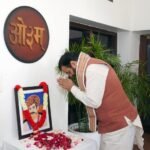 हरियाणा वीर एवं शहीदी दिवस पर CM सैनी ने शहीद राव तुलाराम को दी श्रद्धांजलि