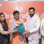 ‘मोदी के 25 वर्षों के सेवा-सुशासन को जन-जन तक पहुंचाएं’, नायब सिंह सैनी की कार्यकर्ताओं से अपील