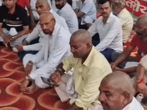 हरियाणा में सफाई कर्मचारियों ने 9 सितंबर तक बढ़ाई हड़ताल: कुरुक्षेत्र में होगी राज्य स्तरीय पंचायत, राज्य प्रधान बोले- सरकार कर रही कर्मियों का दमन