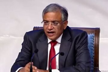 विपक्ष ने CEC ज्ञानेश कुमार के खिलाफ कार्रवाई की मांग उठाई, चुनाव आयोग में मतभेद का हवाला