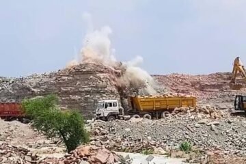 चारों ऐप बंद होने से काम ठप, बोले- किश्तें कैसे भरें और परिवार का गुजारा कैसे चलाएं