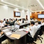 संपदा कार्यालय में लंबित मामलों, डिजिटल पहलों और जन शिकायतों की समीक्षा