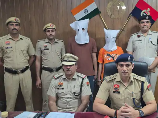 गुरुग्राम में युवक के अपहरण के मामले में दो आरोपी गिरफ्तार: हांसी में गाय से टकराई कार, मौका पाकर भागा पीड़ित