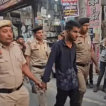 पानीपत में मनचले की बाजार में परेड, युवतियों से छेड़छाड़ का आरोप; पुलिस ने इंसार बाजार में कराई निशानदेही